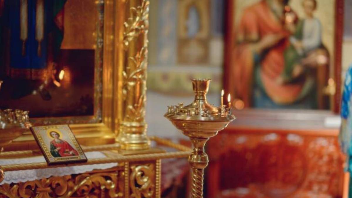 Церковне свято 4 вересня:  де ставити «Неопалиму Купину», щоб відвести біду