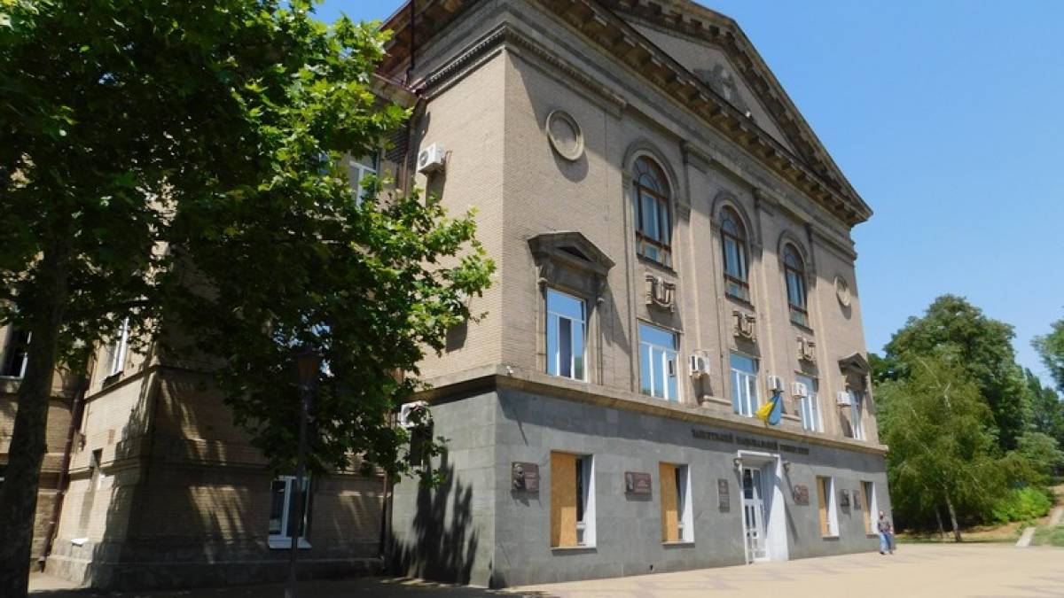 ЗНУ запрошує прогулятися студмістечком
