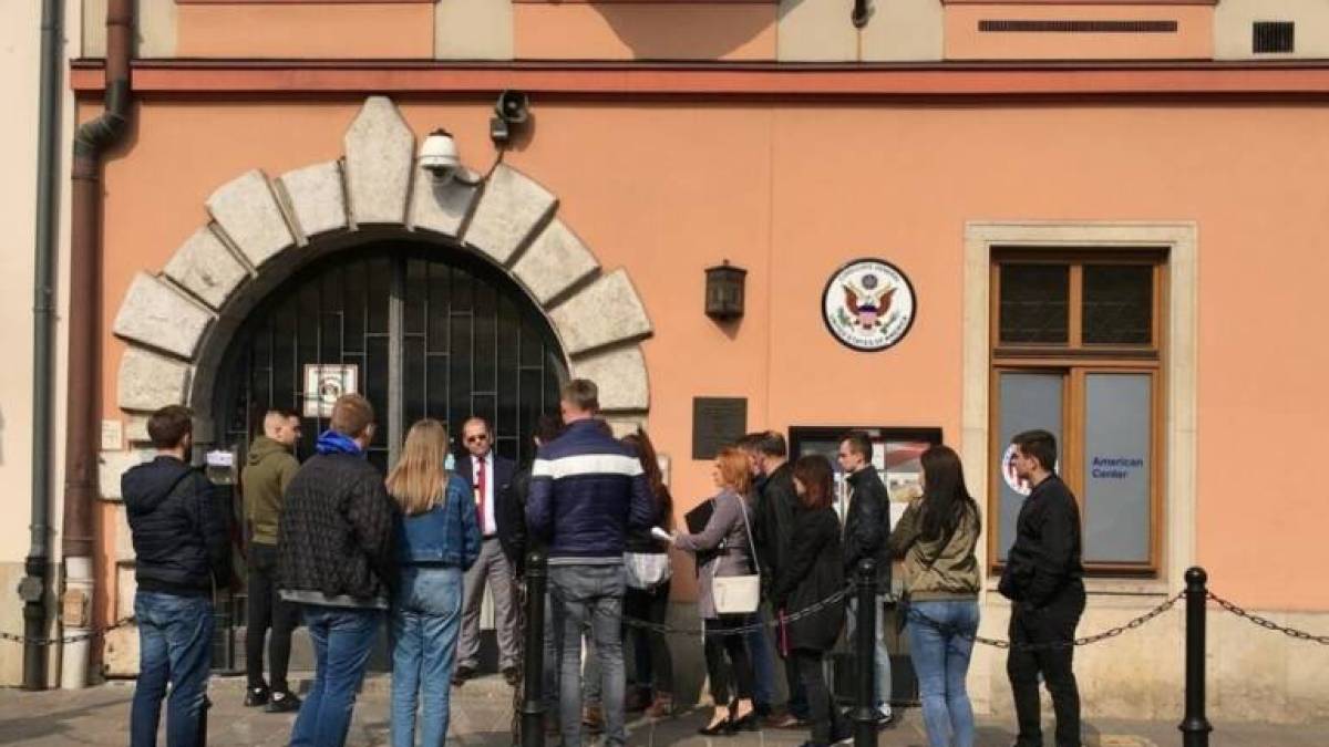 США посилили правила видачі туристичних віз: українці подаватимуть документи в Кракові та Варшаві