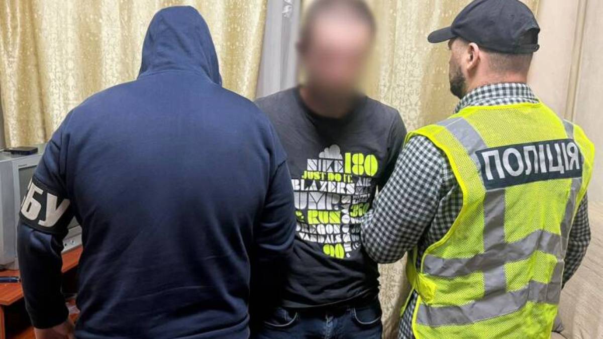  Теракт на Житомирщині:  Нацполіція та СБУ затримали підозрюваного