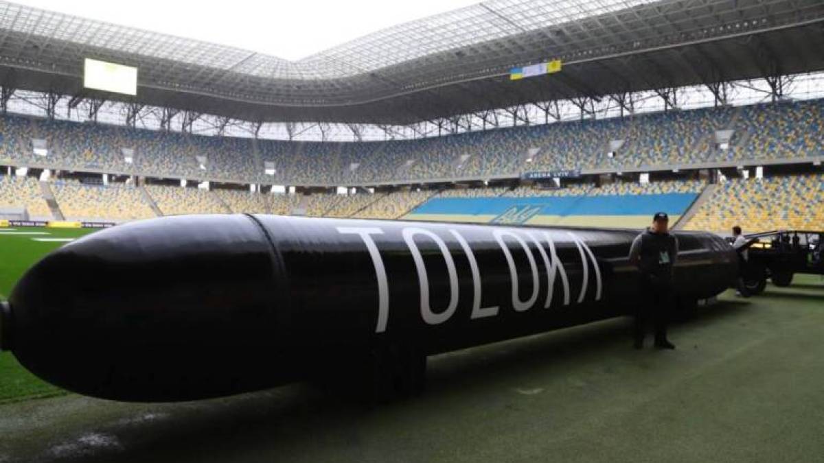 У Львові презентували 12-метровий український підводний дрон TOLOKA