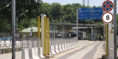 Азербайджан знову відклав відкриття сухопутних кордонів