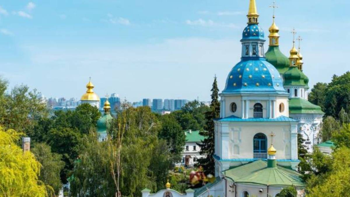 Церковне свято 25 вересня: про що молитися Єфросинії, для чого найкраще підходить день