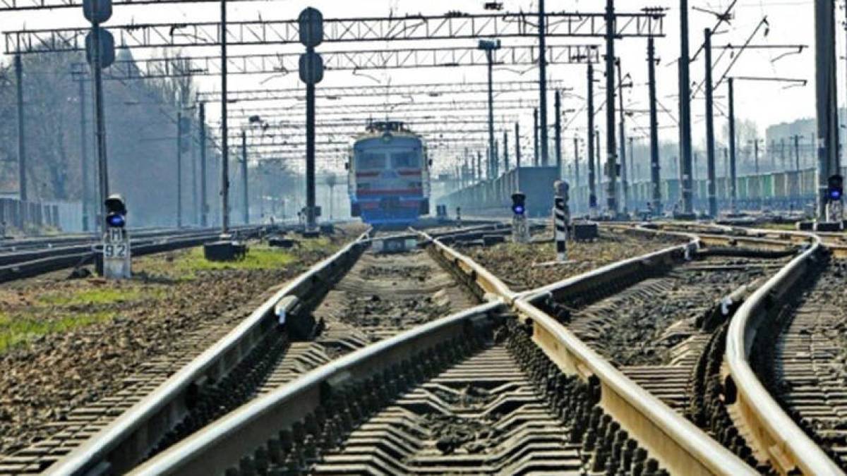 У Запоріжжі популярна електричка курсуватиме за новим розкладом