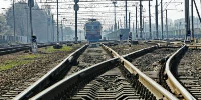 Після обстрілу Чернігівщини затримуються поїзди — задіяли резервні тепловози