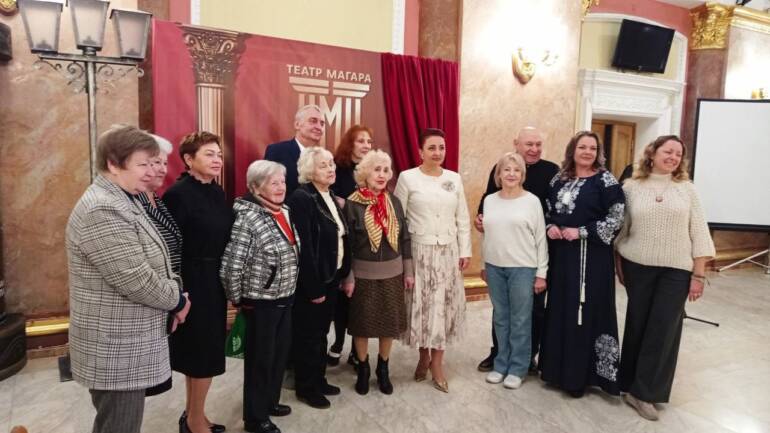 Аплодисментами вдячності в театрі імені Магара вшанували пам’ять про корифеїв