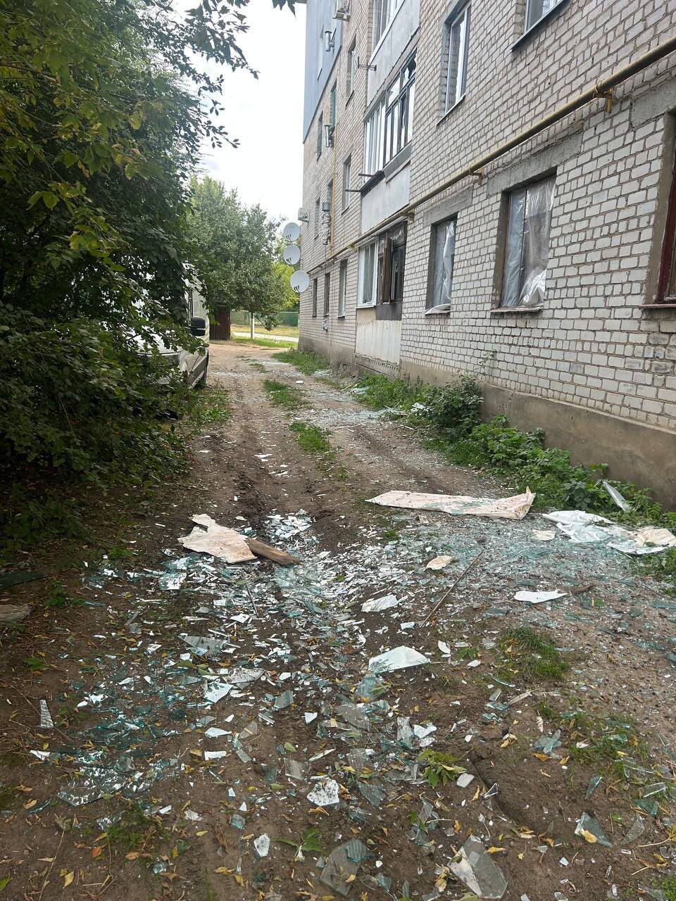 Наслідки вчорашнього удару КАБами по Комишувасі