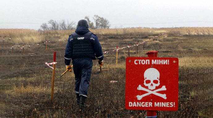Розширено перелік отримувачів компенсації за розмінування сільгоспземель