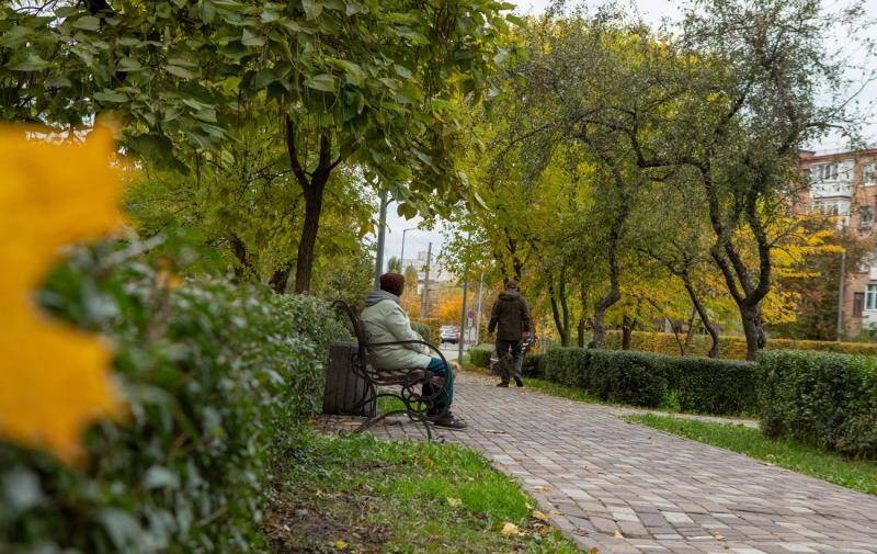 В Україні сьогодні дощі — лише у східних і центральних областях, вдень до +15°