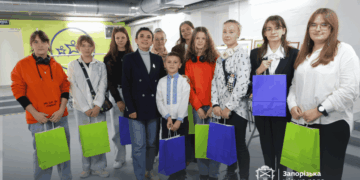 Юним талантам подарували планшети