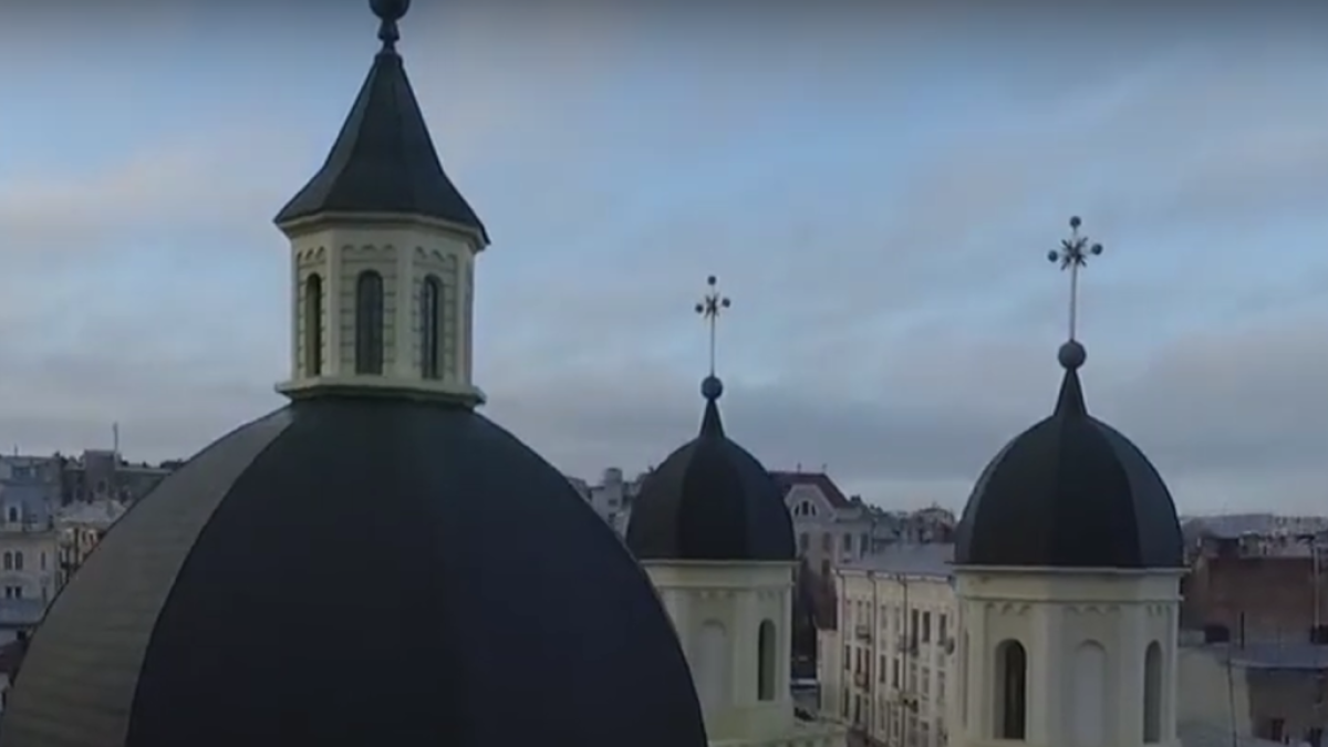 Церковный праздник 16 ноября: почему в этот день не стоит покупать новые вещи