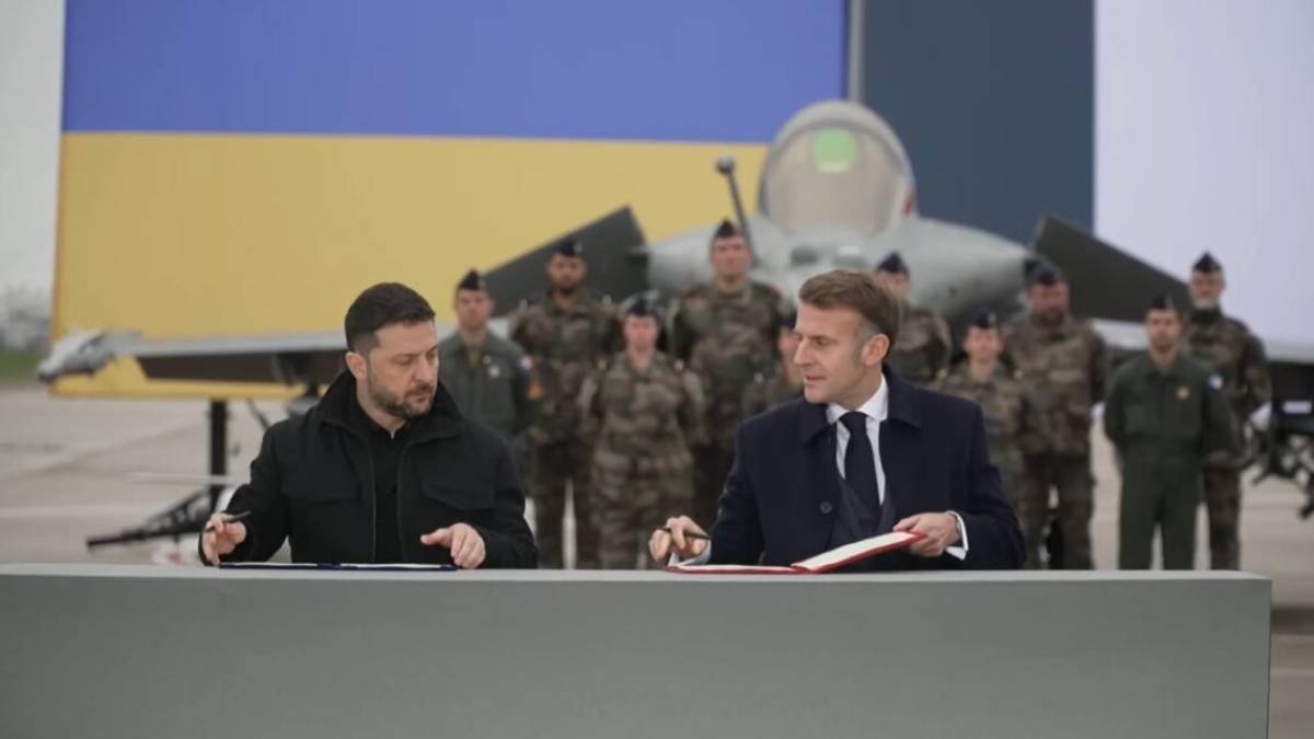 Зеленський та Макрон підписали декларацію щодо посилення оборони України