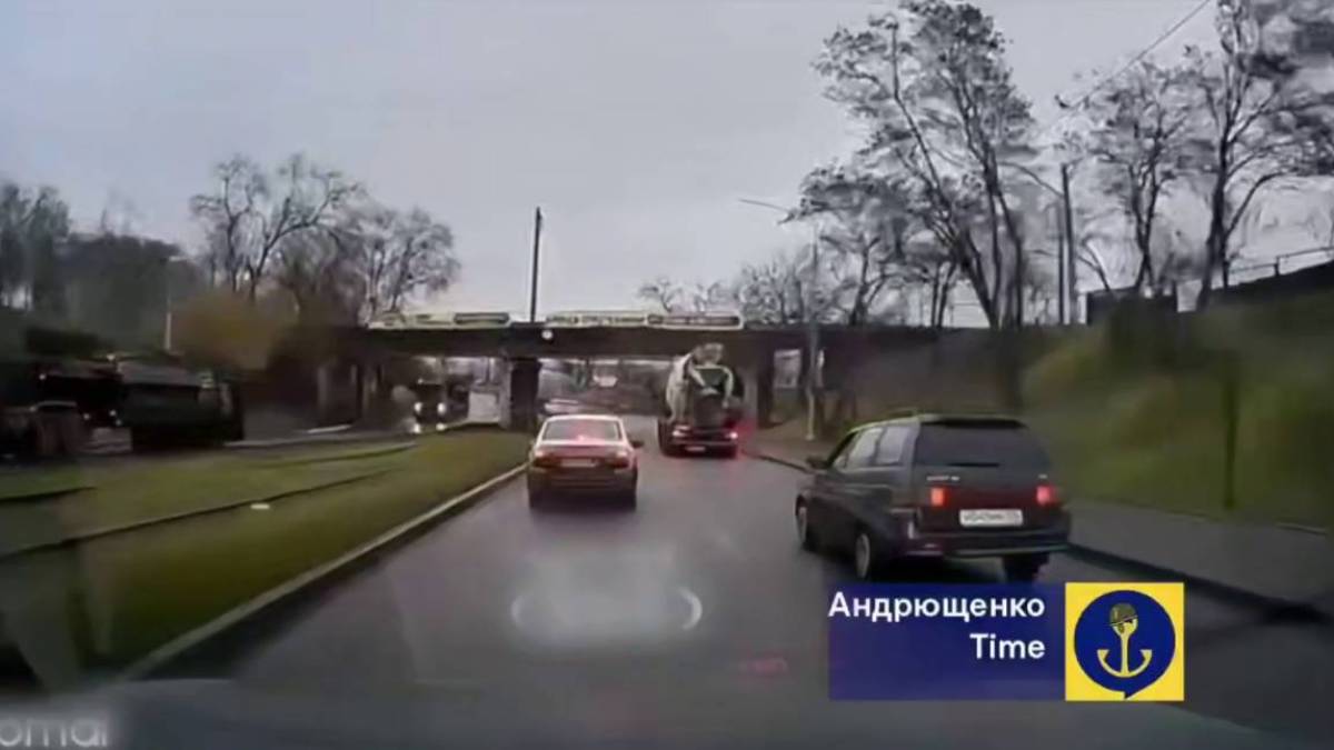 росія перекидає значні сили на запорізький напрямок — у бік Пологів та Гуляйполя, повідомив керівник ЦВО