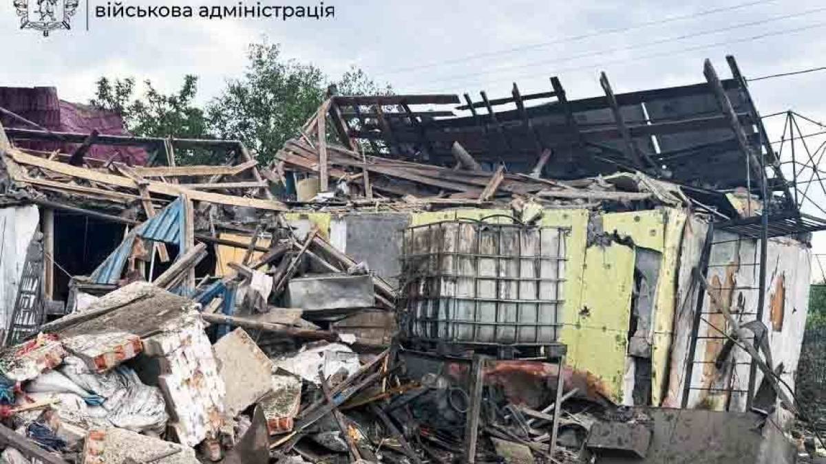 За добу окупанти завдали 894 удари по 26 населених пунктах нашої області