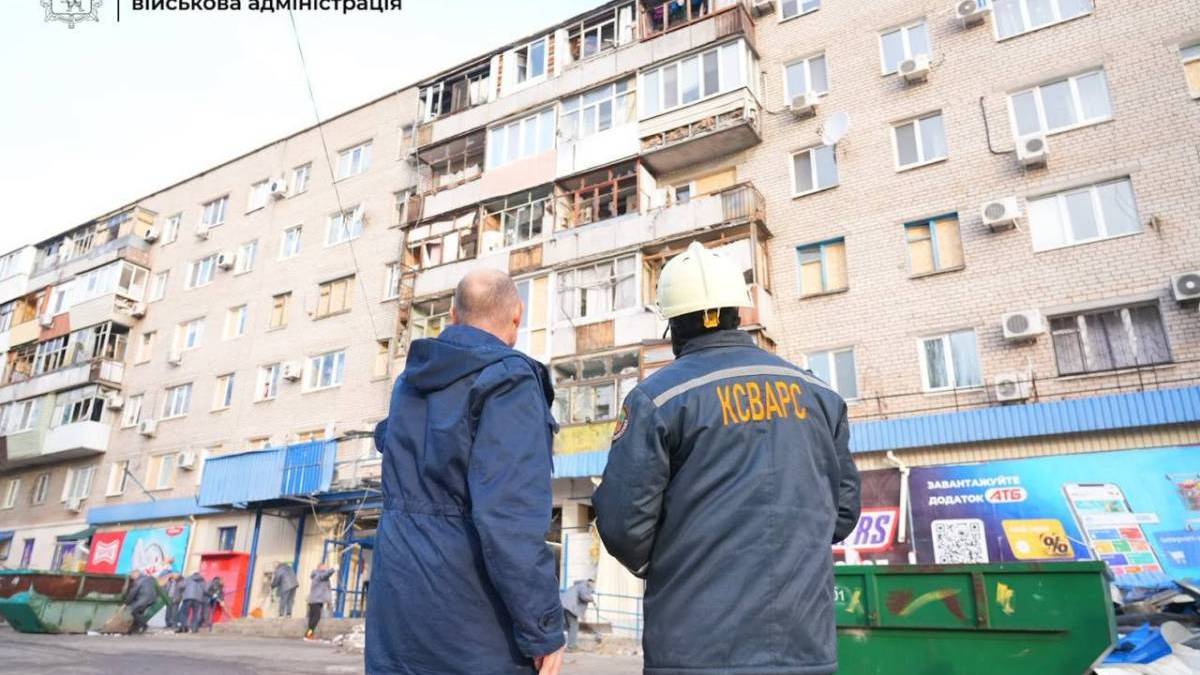 У Запоріжжі внаслідок нічної атаки про пошкодження майна повідомили 30 людей 