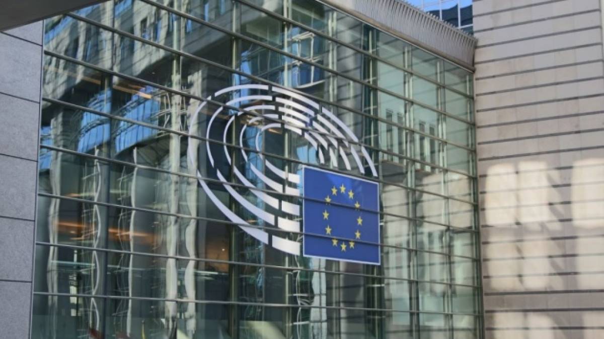 Європарламент змінив порядок денний – у середу розглянуть «мирний план» для України