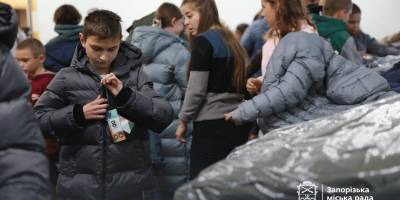 Опікунські родини і ДБСТ отримали теплий одяг