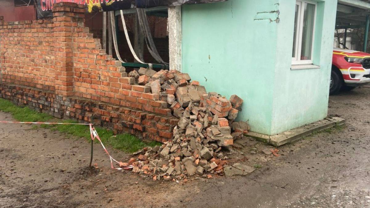 На Запоріжжі російський дрон знову вдарив по пожежно-рятувальному підрозділу