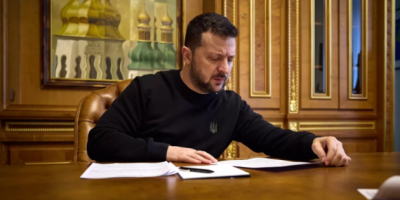 Президент Зеленський звільнив Єрмака
