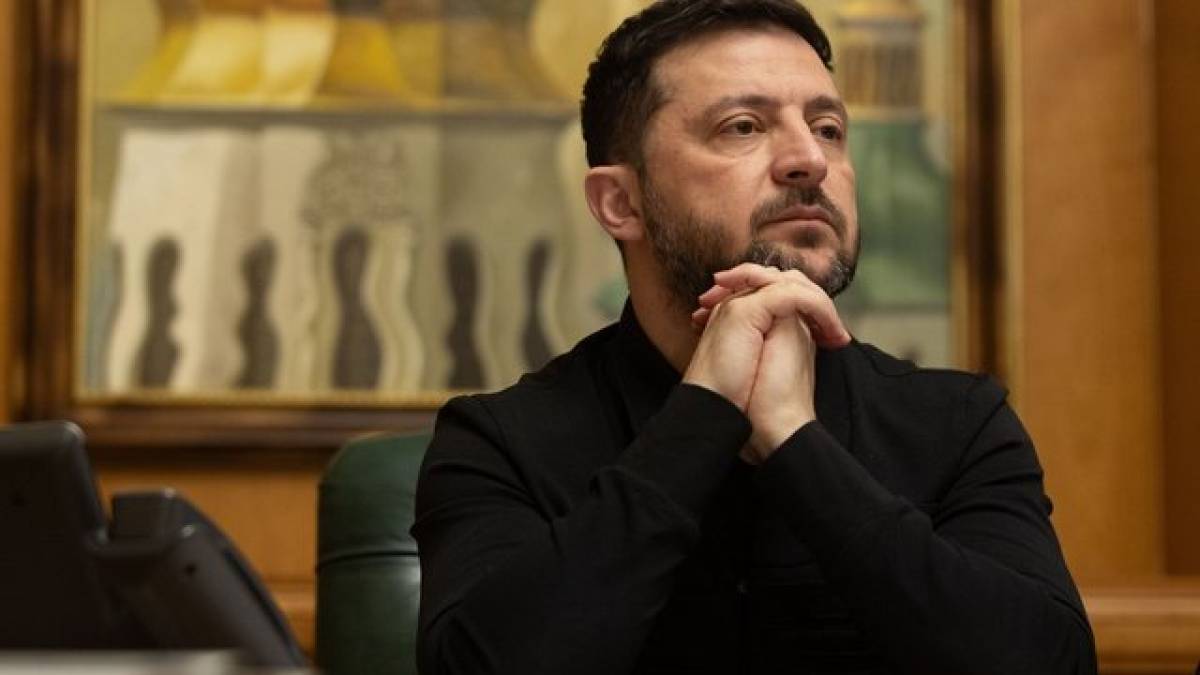 Зеленський: українська делегація на чолі з Умєровим вирушила на переговори до США