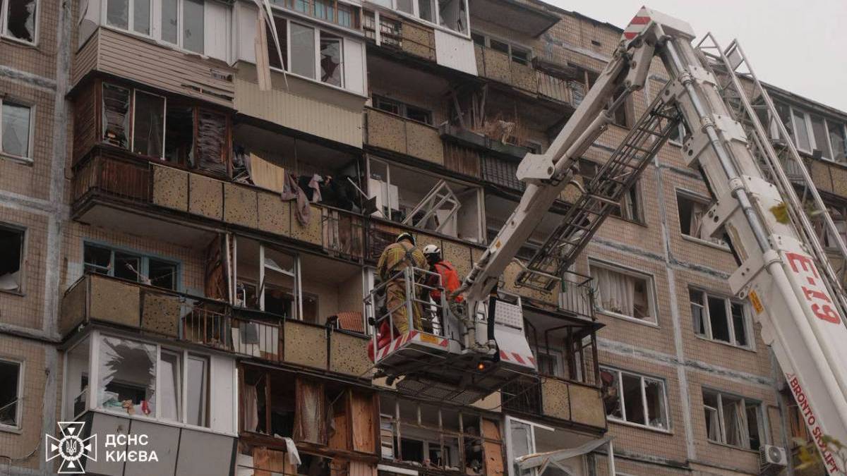 Всі пожежі, які виникли в Києві внаслідок російського обстрілу – ліквідовано
