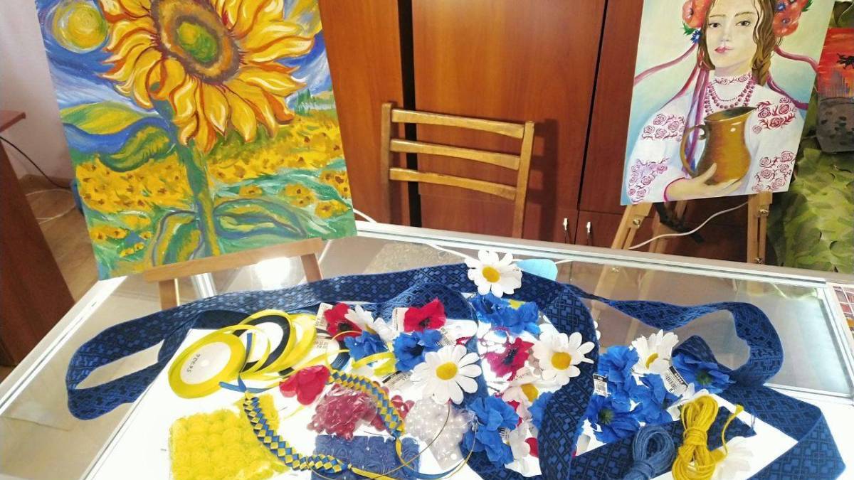 Долучайтеся до створення намист у день Андріївських вечорниць