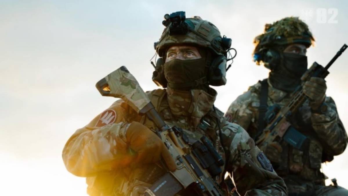 Орієнтовні втрати ворога на 1 грудня — Генштаб ЗСУ: 1 173 920 (+1 060) осіб, 34754 (+14) артсистеми, 23678 (+6) ББМ