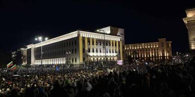 У Болгарії —  протести через бюджет, президент вимагає відставки уряду та виборів