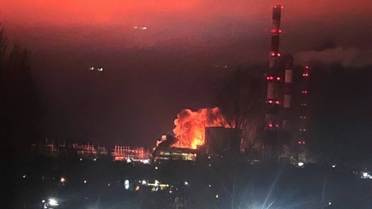 У листопаді Україна вдарила по російських НПЗ 14 разів – рекордну кількість, – пише Bloomberg