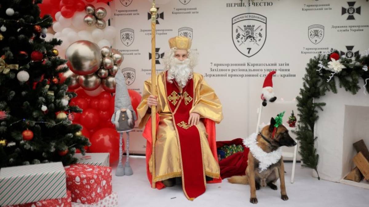 У пункті пропуску «Рава-Руська» відкрили резиденцію святого Миколая