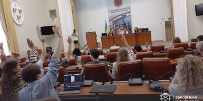 Молодь може впливати на роботу міста