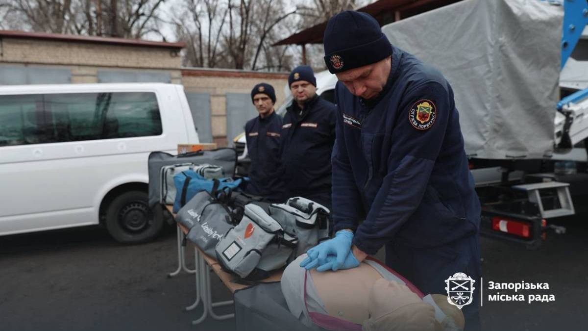 Запорізька аварійно-рятувальна служба «Кобра» отримала важливу гуманітарну допомогу