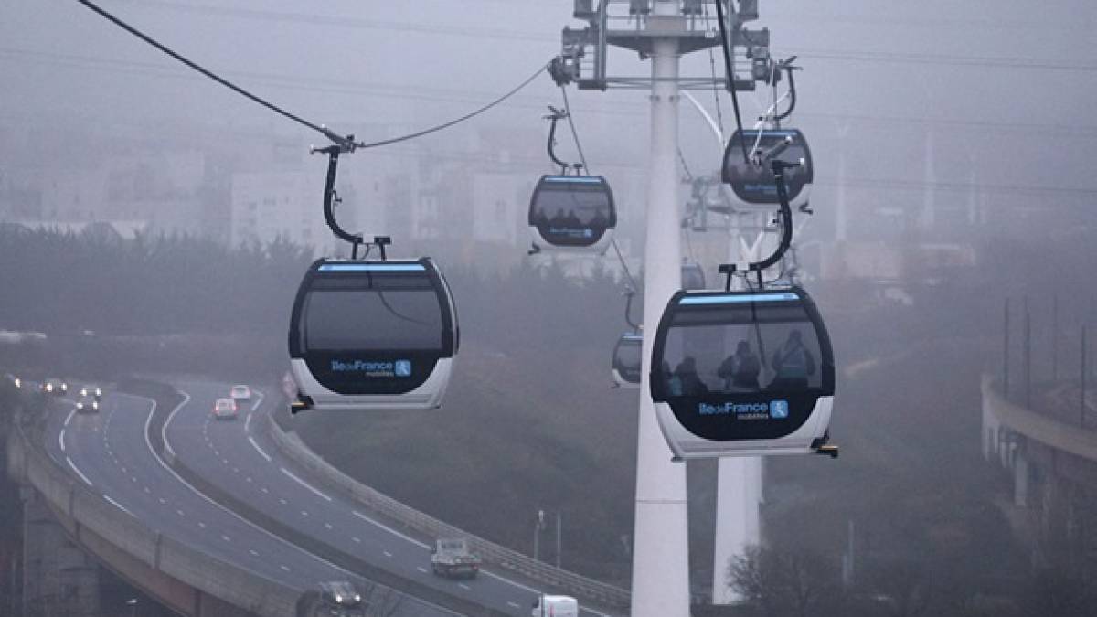 У Парижі відкрилася найдовша в Європі канатна дорога: будували 17 років