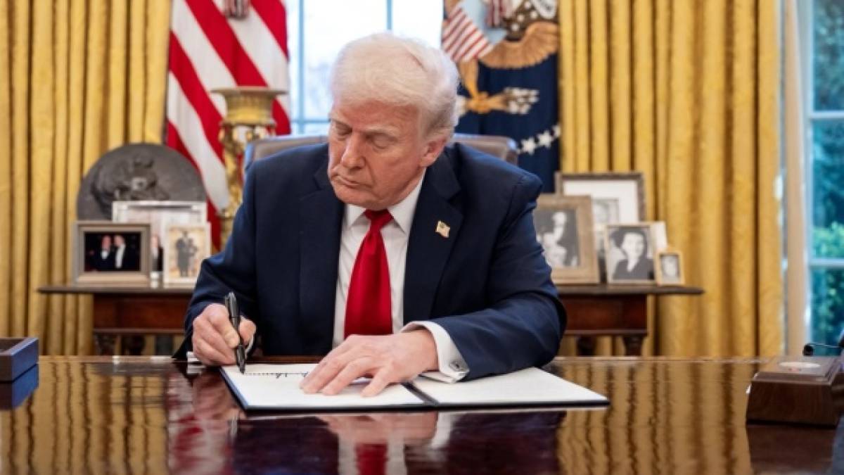 Трамп підписав оборонний бюджет США із $800 млн для України