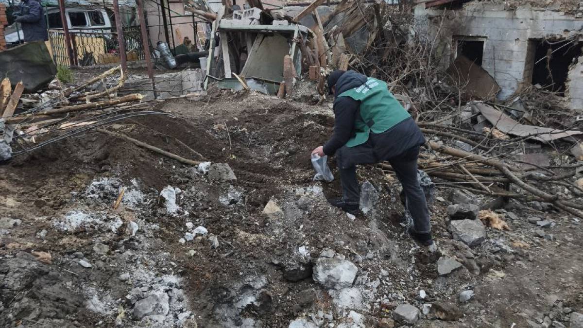 Внаслідок ворожих обстрілів екологи зафіксували пошкодження у двох районах Запоріжжя