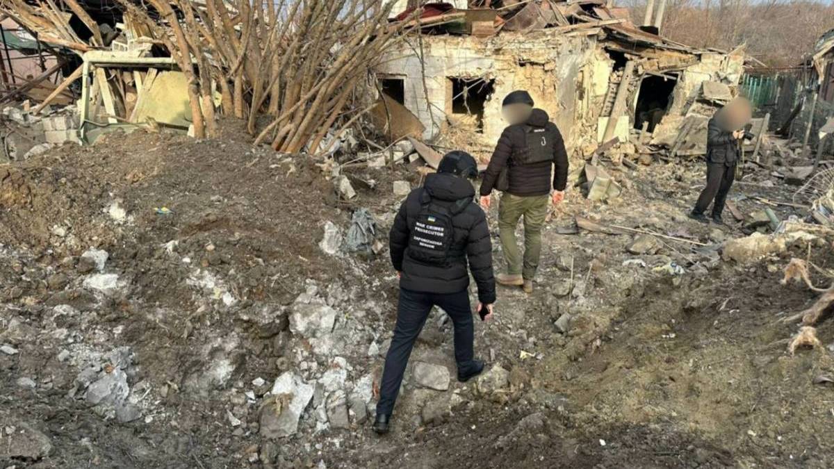 Розпочато розслідування за наслідками ворожого обстрілу Запоріжжя