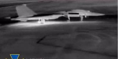 Далекобійні дрони СБУ уразили два літаки Су-27 на російському військовому аеродромі Бельбек