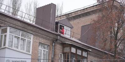 Запоріжжя крок за кроком відновлює будинки, пошкоджені ворогом
