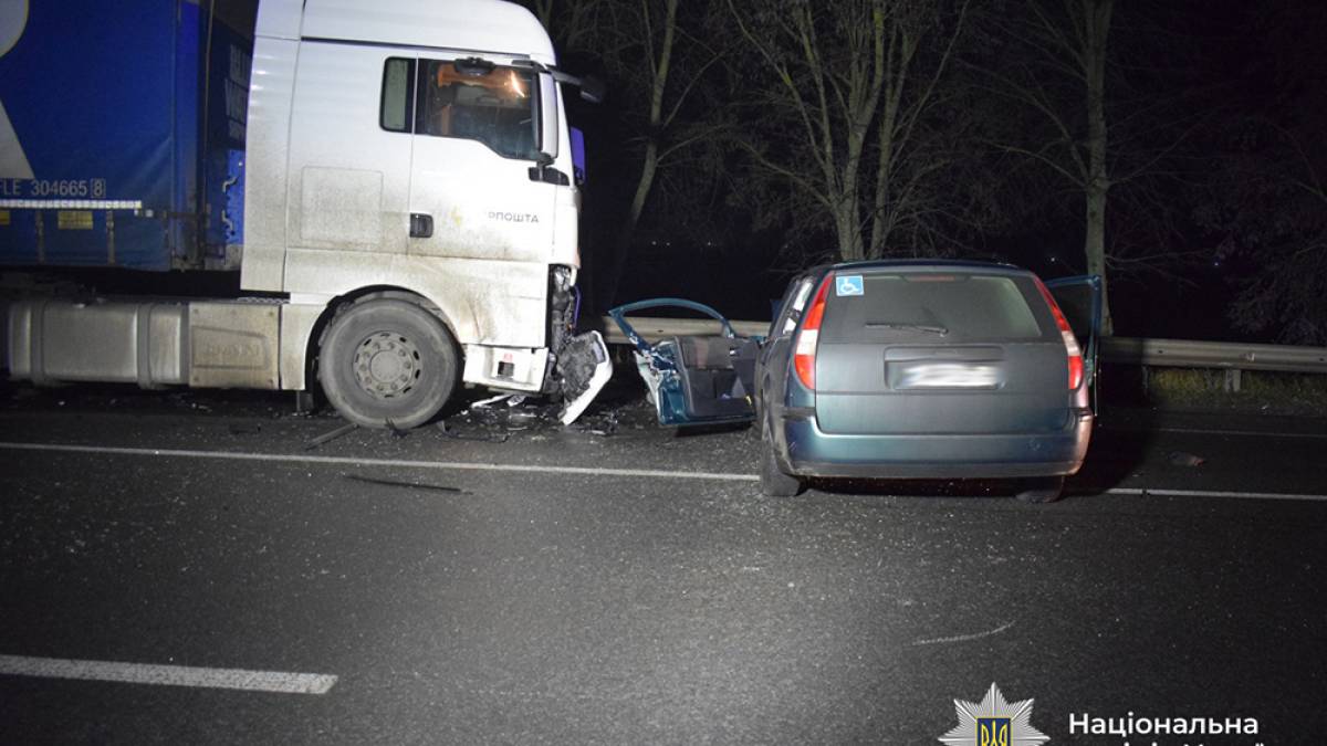 Троє жителів Запоріжжя загинули в автоаварії на Вінниччині