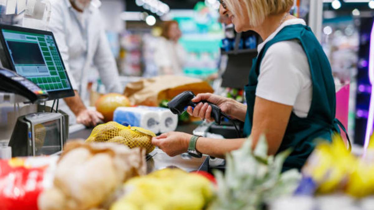Що робити, якщо вартість товару на ціннику – одна, а на касі – інша