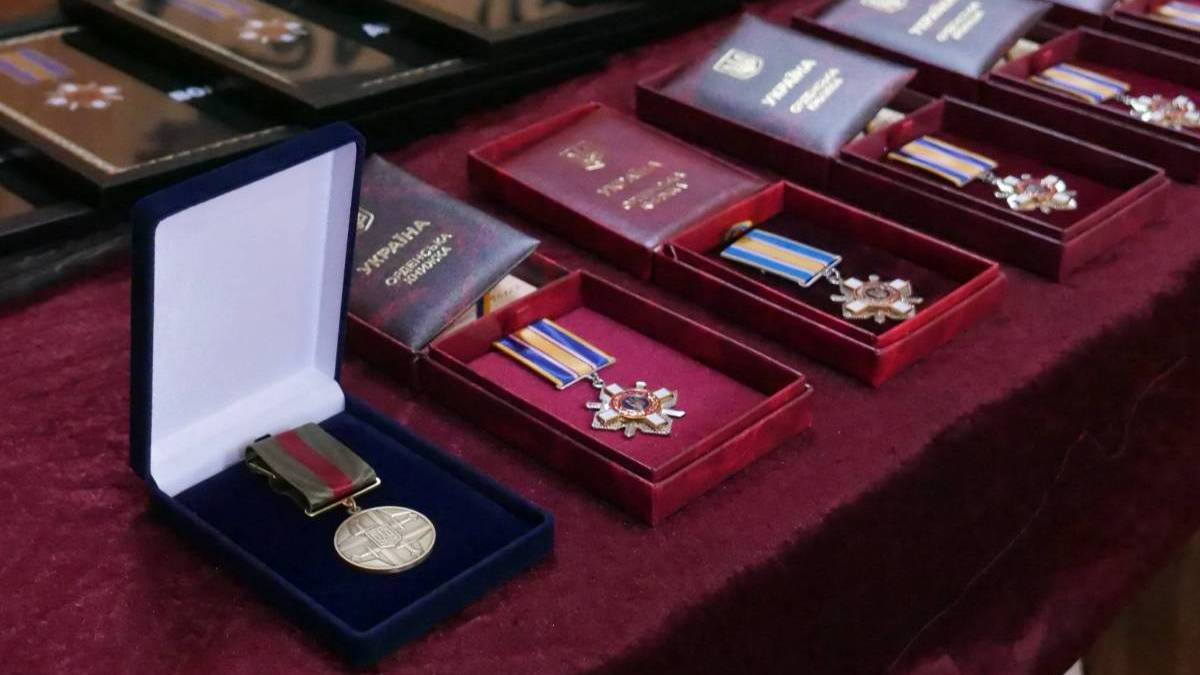 Відбулася урочиста передача посмертних нагород родинам загиблих захисників України