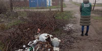 Несанкціоноване сміттєзвалище у Космічному районі Запоріжжя