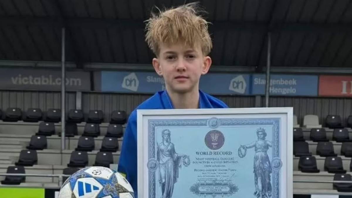 Юний футболіст із України встановив світовий рекорд у Нідерландах