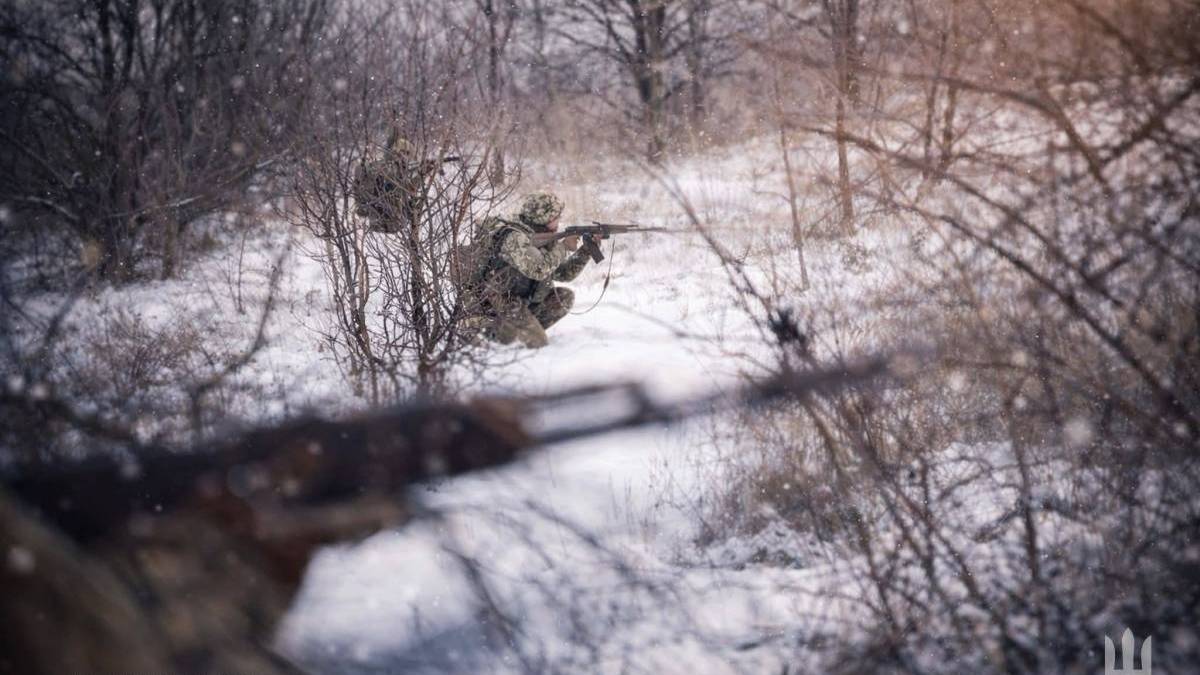 Орієнтовні втрати ворога на 4 січня — Генштаб ЗСУ: 1 211 530 (+900) осіб, 35756 (+12) артсистем, 11499 (+2) танків