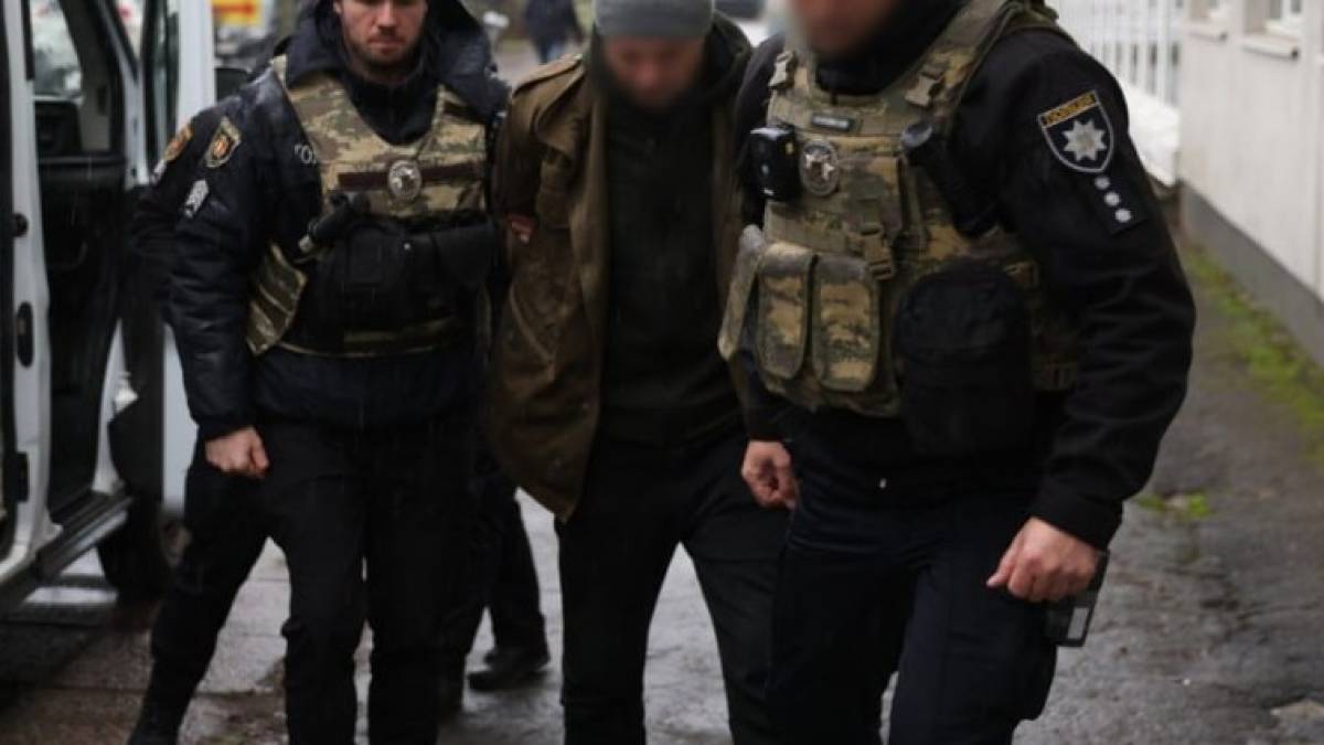 Вуличний грабіжник із Запоріжжя десять років переховувався від суду на Київщині