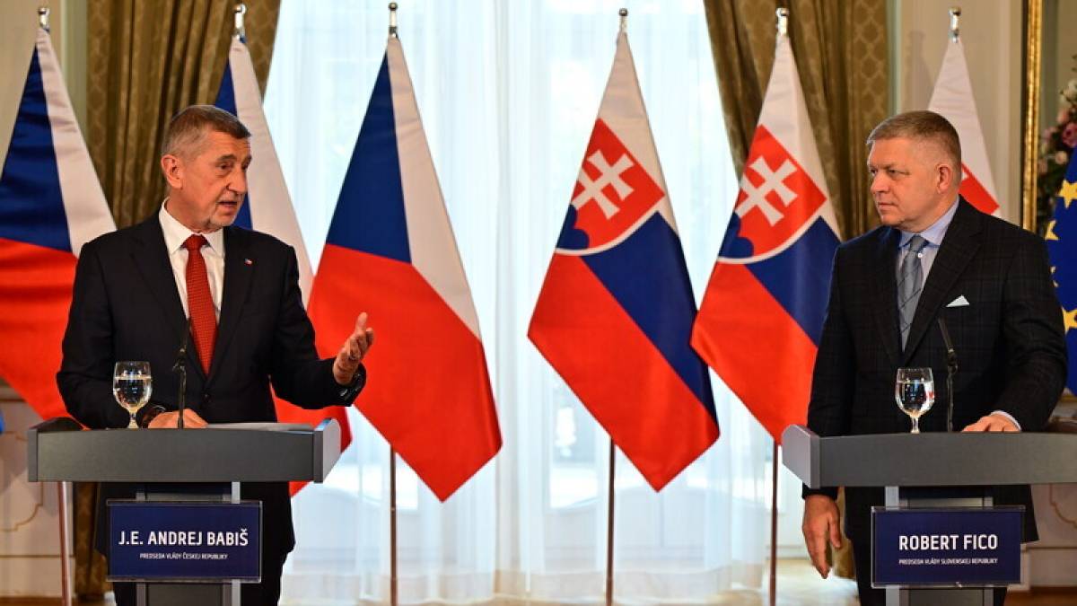 Чехія і Словаччина відновлять консультації, заморожені через розбіжності щодо України
