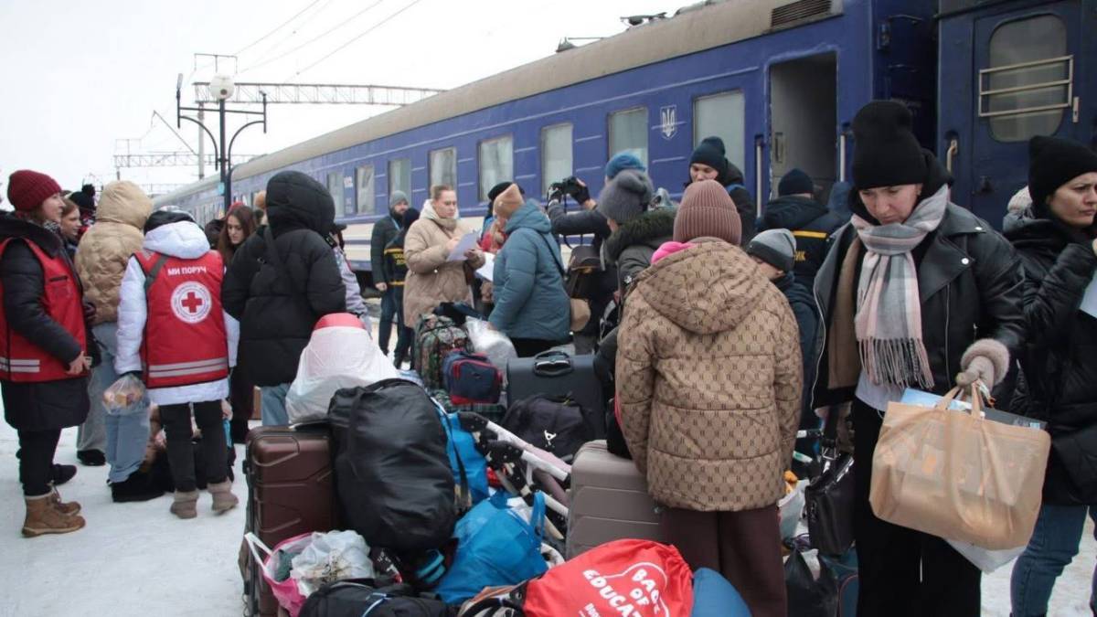 Евакуація з Запоріжжя: як влаштовуються на новому місці переселенці (фото)