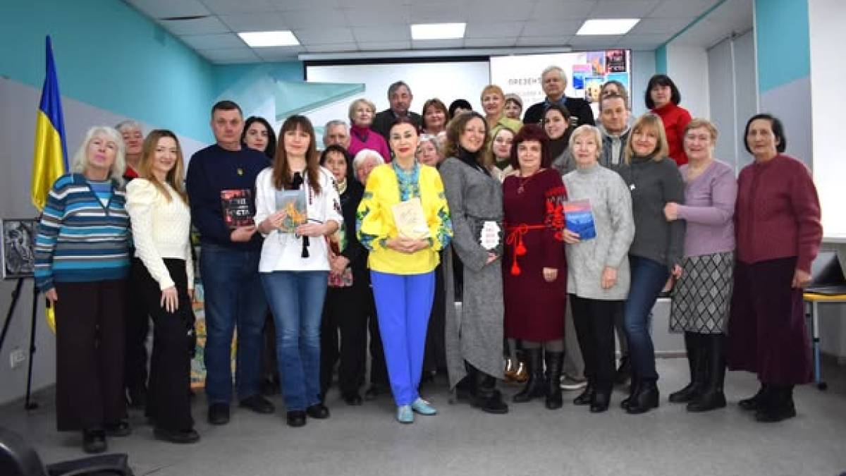 У Запоріжжі представили вісім поетичних збірок: підсумок конкурсу-2025