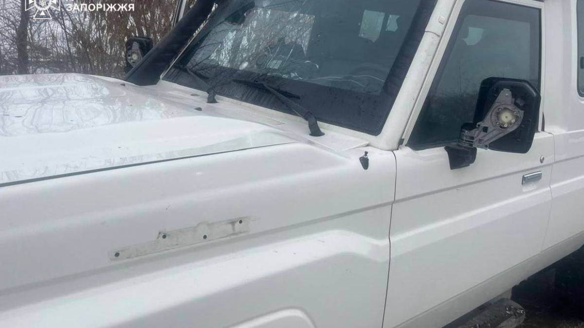 У Пологівському районі російський дрон атакував авто офіцера ДСНС