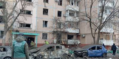 Наслідки ворожого обстрілу зафіксовано у Космічному районі Запоріжжя